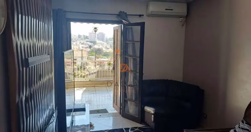 Sobrado para locação na água fria com 03 dormitórios (uma suíte) e 3 vagas