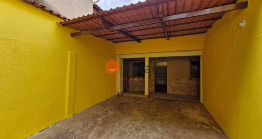 Casa com 3 quartos para alugar na Dom Marcos Teixeira, 231, Campo Alegre, Belo Horizonte