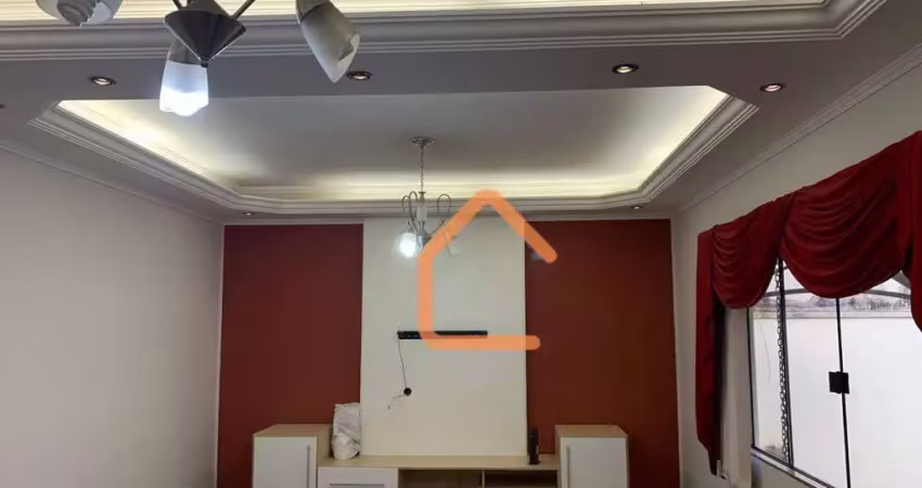 Casa com 3 dormitórios à venda, 220 m² por R$ 840.000,00 - São Carlos - Pouso Alegre/MG