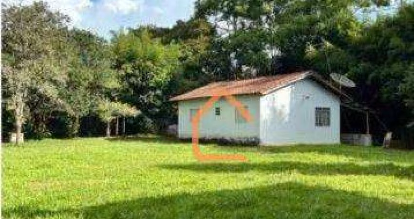 Rancho com 2 dormitórios à venda por R$ 350.000 - Lagoa Vermelha - Pouso Alegre/MG