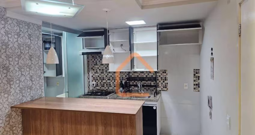 Apartamento com 2 dormitórios à venda, 54 m² por R$ 230.000,00 - Pão de Açúcar - Pouso Alegre/MG