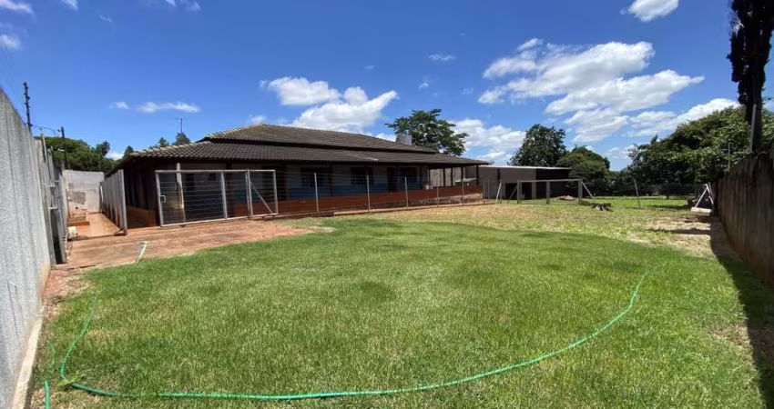 Terreno Comercial para Venda em Maringá, Jardim Alvorada, 3 dormitórios, 2 banheiros, 10 vagas