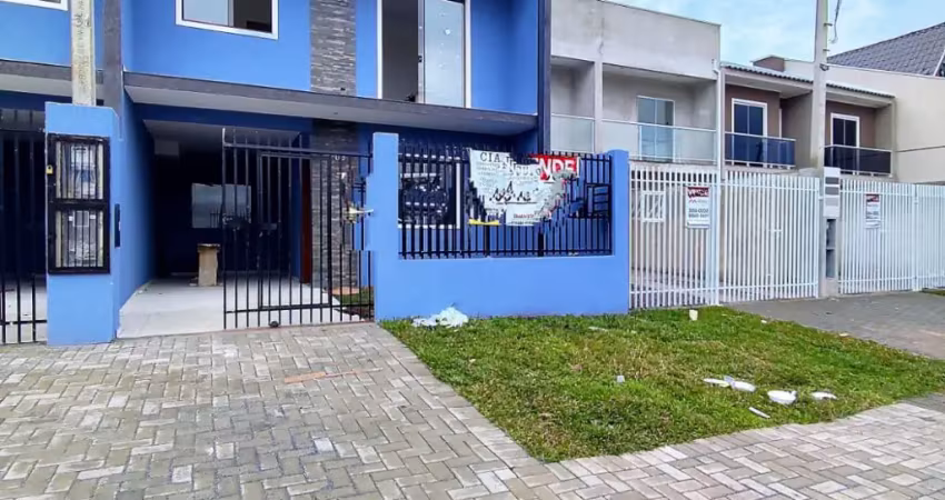 Excelente sobrado 03 quartos localizado no vitoria régia, cic.