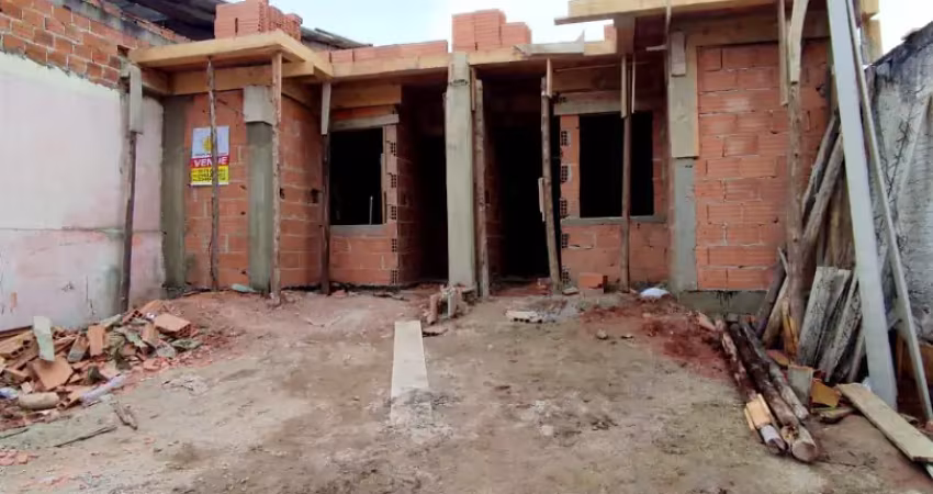 Excelente casa 02 quartos localizada no tatuquara, bairro pompéia