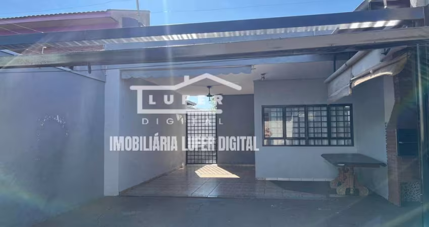 CASA ESPAÇOSA E COM LOCALIZAÇÃO EXCELENTE NO VALE DO SOL!