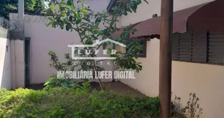Casa bem localizada no bairro jardim pinheiros em araraquara!