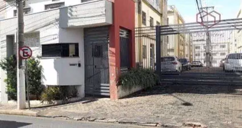 Apartamento à Venda no Ed. Pascoal Moreira Cabral, Porto