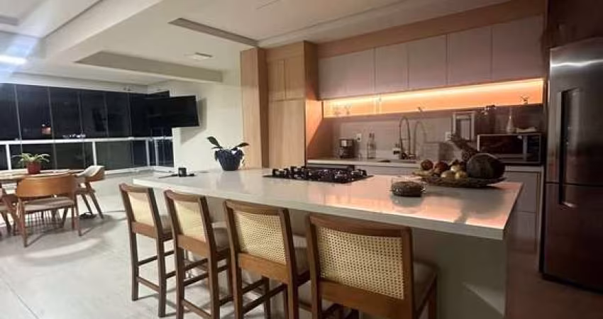Apartamento para venda e locação no Brasil Beach com 3 suites