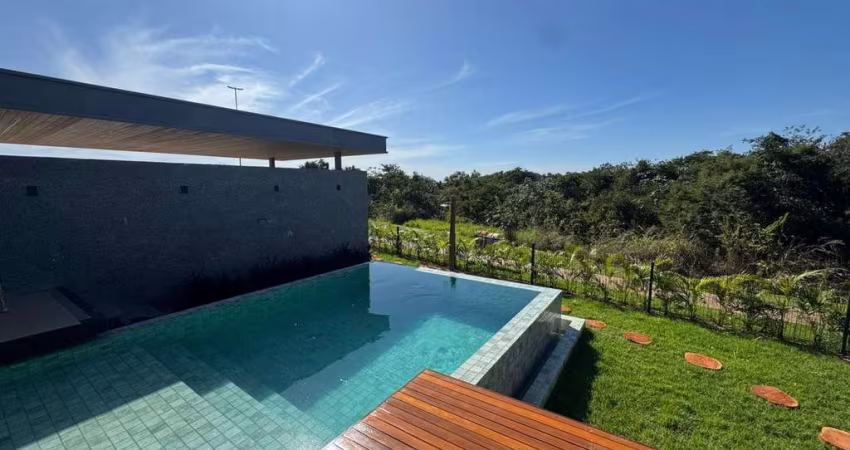 Luxuosa Casa no Florais da Mata a Venda – 4 Suítes, 3 Vagas, Energia Solar e Carregador Veicular e