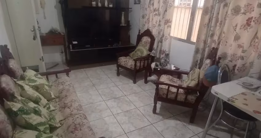 AP térreo com 01 dormitório com 47,80 m2 de área total  no Boa Vista