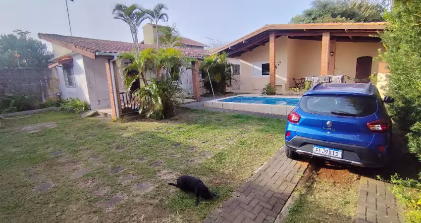 Casa com piscina para venda na praia de itanhaém com mega quintal