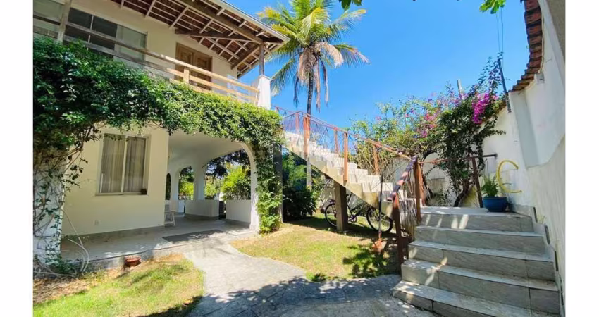 Mansão de Luxo em Jacarepaguá: Conforto &amp; Charme