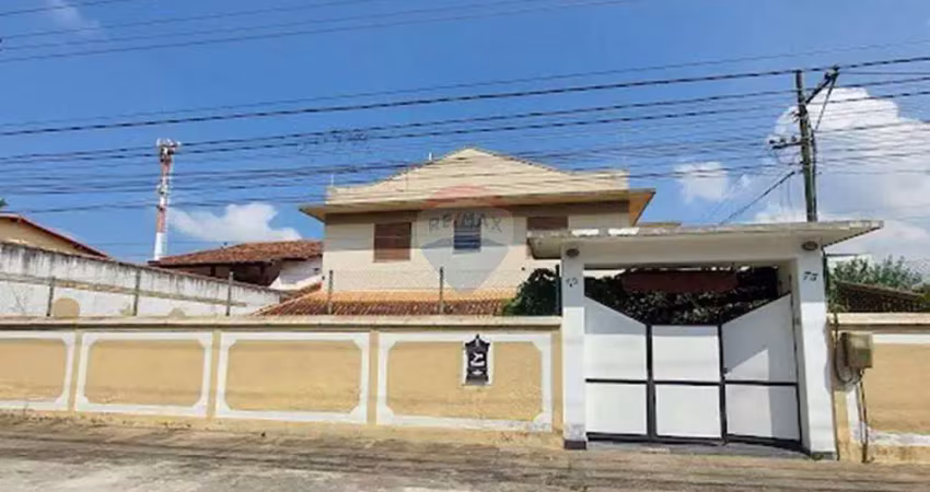 Vendo casa espaçosa com 8 quartos no anil - jacarepaguá