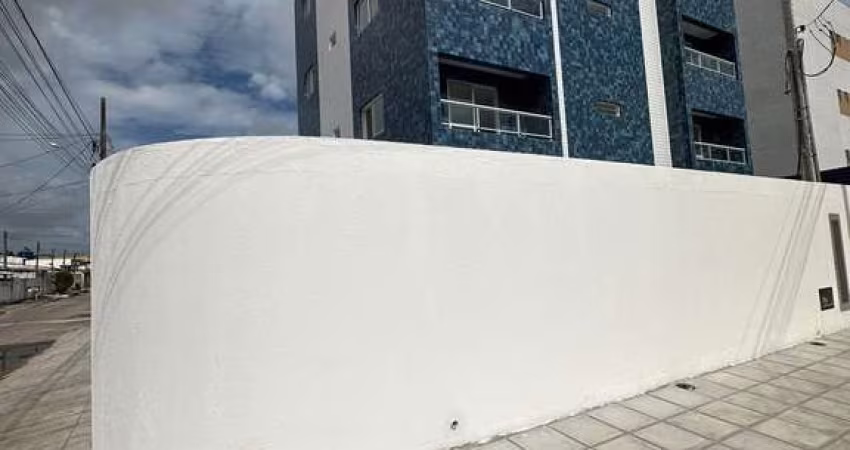 APARTAMENTOS COM 2 QUARTOS E VARANDA EM VALENTINA