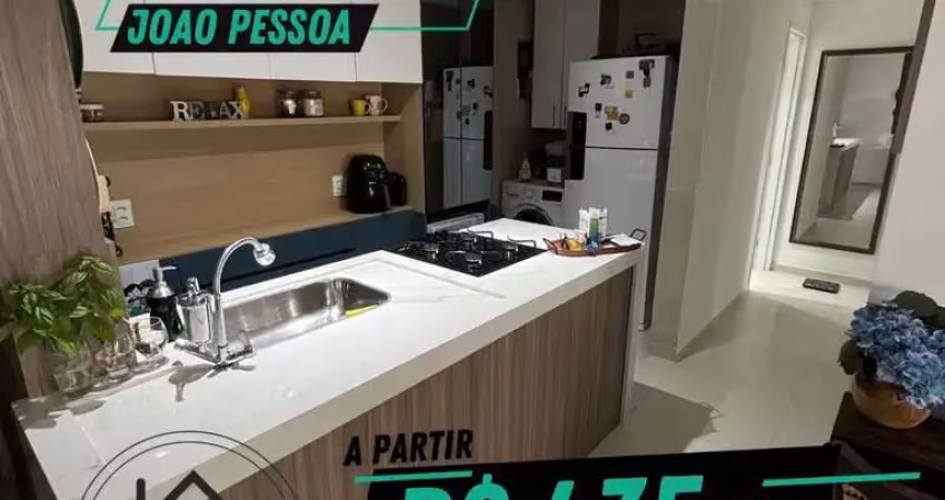 Lindo e amplo apartamento terreo com área privativa no bancários