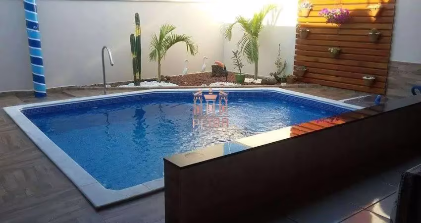 Casa com 3 dormitórios à venda, 100 m²