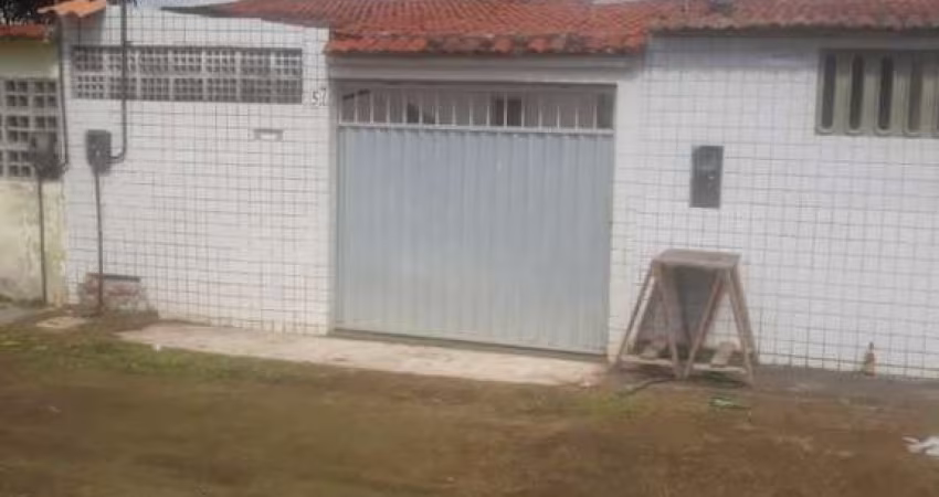 Mobiliada, Casa 125m2, 02 Quartos, 04 Vagas, Forte Orange, Financiamos, Aceito Imóvel/Carro
