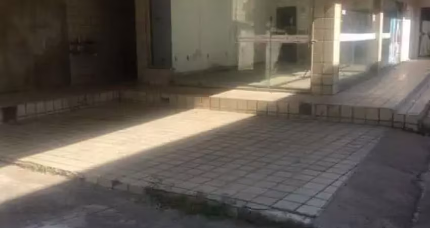 Posto Bandeira Branca ou Ponto Comercial, Área Movimentada, Região  Norte, Aceito Imóvel ou Carro