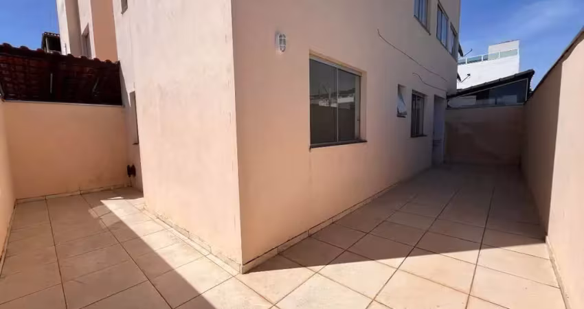 APARTAMENTO DE 02 QUARTOS E 01 VAGA DE GARAGEM NA REGIAO DO BAIRRO BOM PASTOR EM DIVINOPOLIS MG
