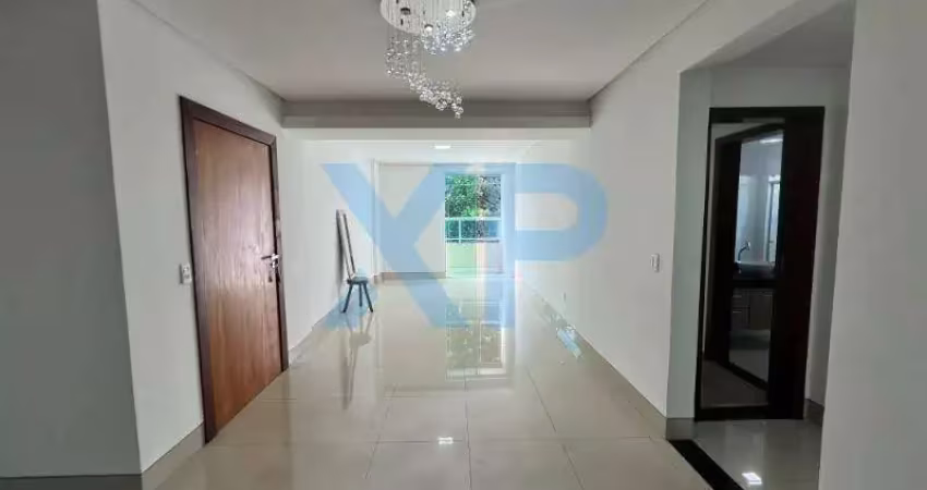 Apartamento de 3 quartos com suíte e área externa em Nossa Senhora das Graças, Divinópolis-MG: Elevador, 2 vagas de garagem e fino acabamento.