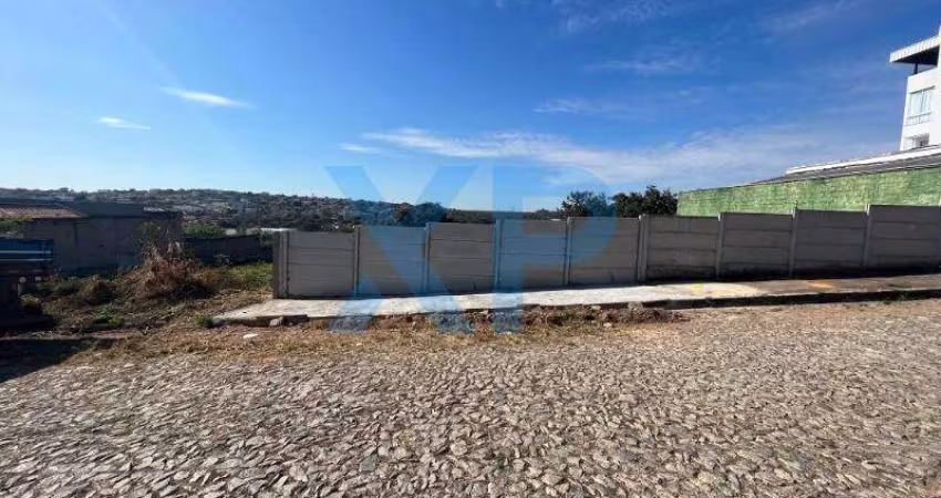 LOTE NO BAIRRO DONA ROSA EM DIVINÓPOLIS MG