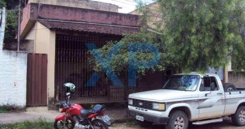 Casa à venda, 3 quartos, 1 suíte, 1 vaga, BOM PASTOR - Divinopolis/MG