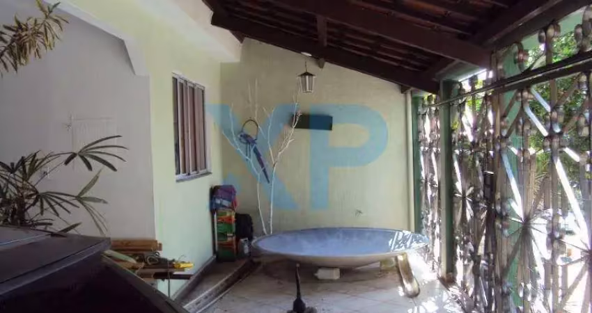 CASA NO BAIRRO BOM PASTOR EM DIVINÓPOLIS