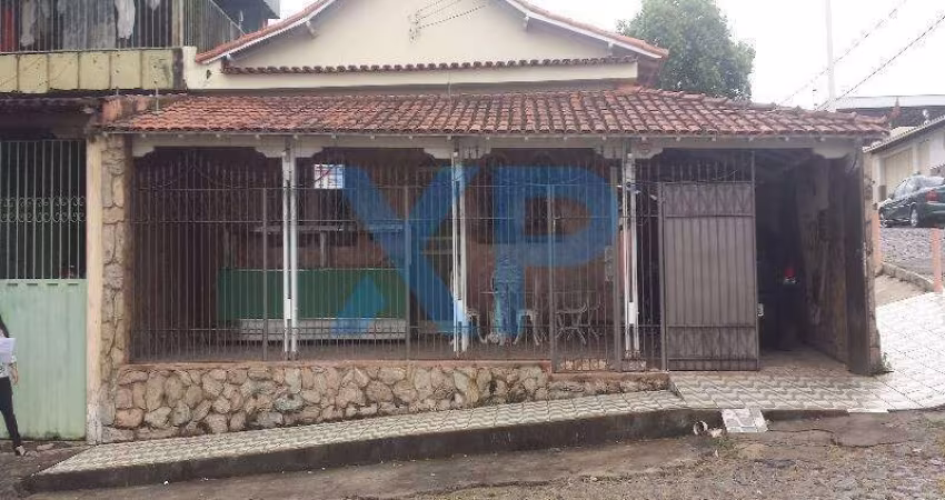 Casa à venda, 3 quartos, INTERLAGOS - Divinopolis/MG