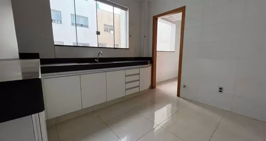 Apartamento com 3 quartos à venda na Praça Dom Cristiano, Centro, Divinópolis