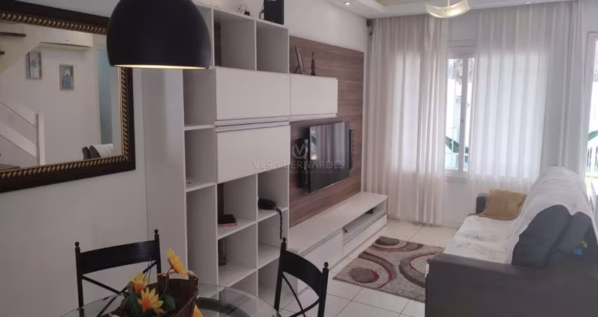 Casa com 3 quartos à venda na Rua Eroni Soares Machado, 194, Hípica, Porto Alegre