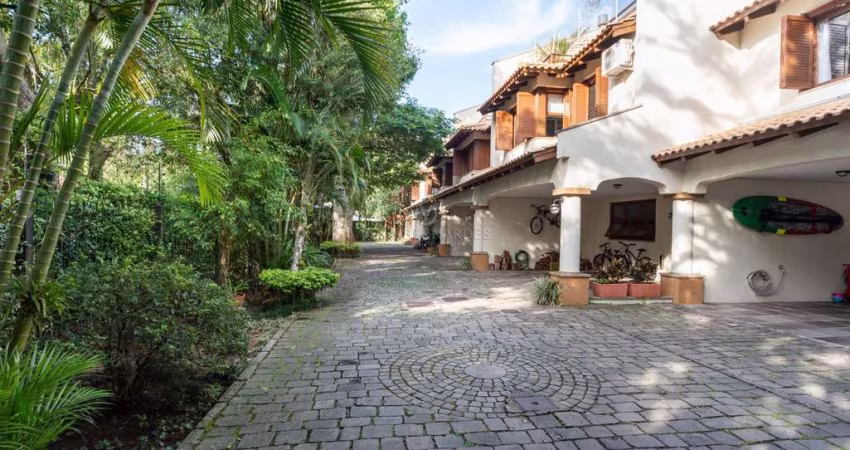 Prédio à venda na Avenida Otto Niemeyer, 33, Camaquã, Porto Alegre