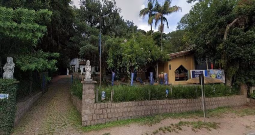Casa com 4 quartos à venda na Avenida Coronel Marcos, 880, Pedra Redonda, Porto Alegre
