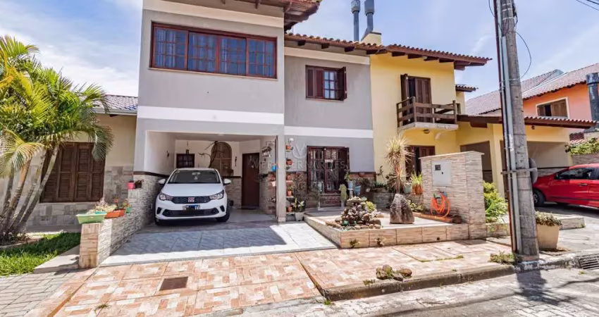 Casa em condomínio fechado com 3 quartos à venda na Rua Ponciano Pacheco da Silveira, --, Guarujá, Porto Alegre