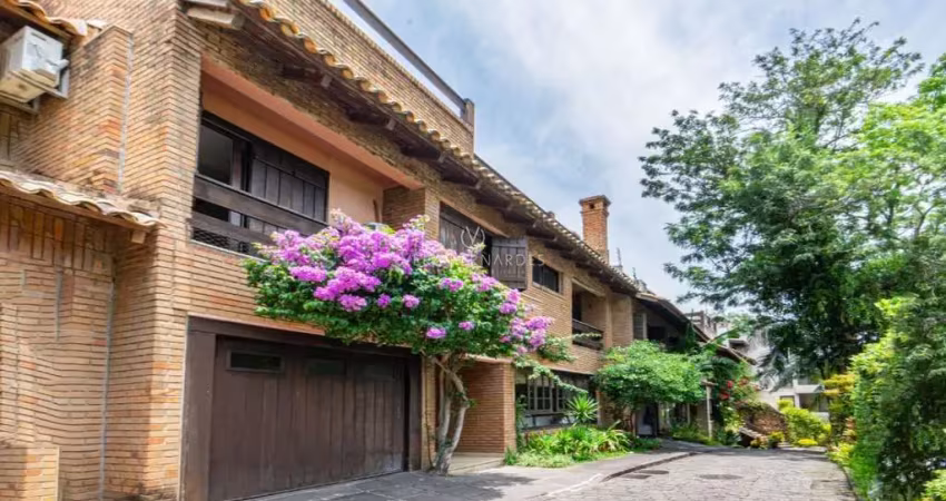 Casa em condomínio fechado com 4 quartos à venda na Rua Carlos Júlio Becker, --, Tristeza, Porto Alegre