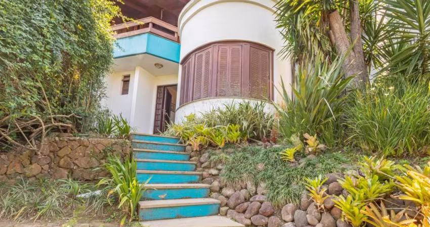 Casa com 3 quartos à venda na Rua Edgar Luiz Schneider, 100, Jardim Isabel, Porto Alegre