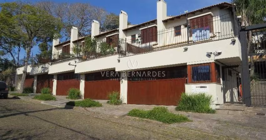 Casa em condomínio fechado com 3 quartos à venda na Rua Bororó, 708, Vila Assunção, Porto Alegre