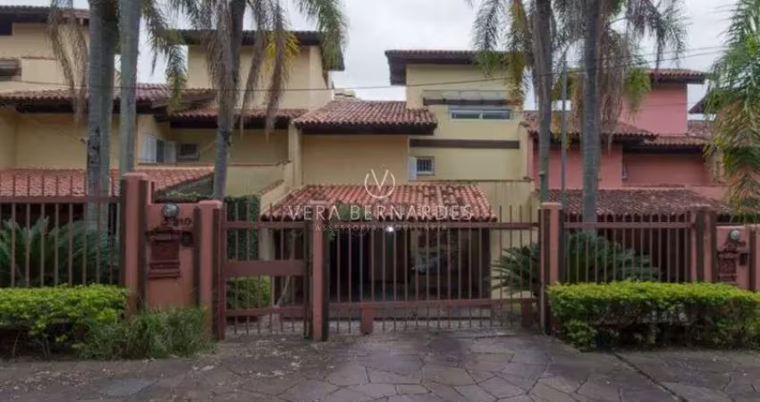 Casa em condomínio fechado com 4 quartos à venda na Rua Professor Doutor Milton Guerreiro, --, Santa Tereza, Porto Alegre
