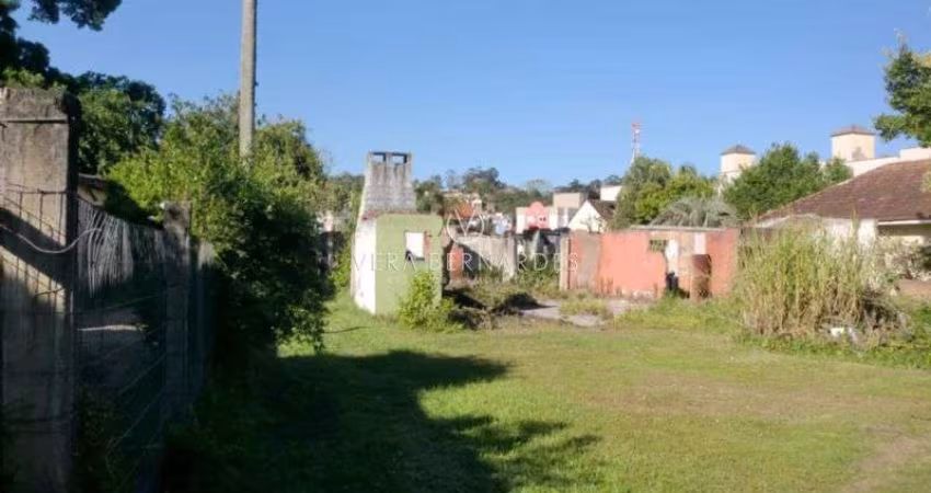 Terreno à venda na Avenida Coronel Marcos, 2110, Pedra Redonda, Porto Alegre
