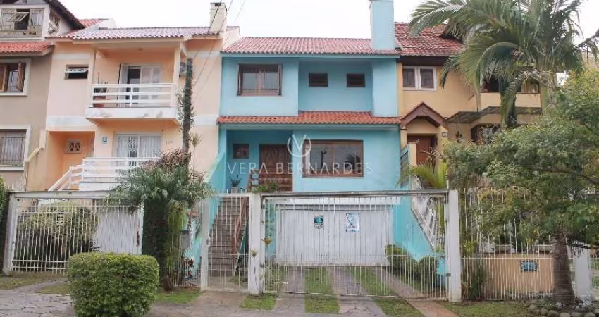 Casa com 3 quartos à venda na Rua Josué Guimarães, 192, Espírito Santo, Porto Alegre