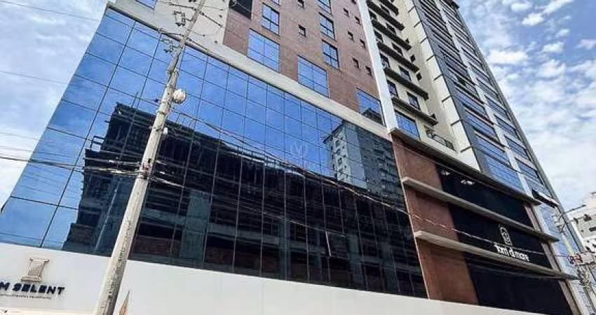Apartamento com 3 quartos à venda na Avenida Senador Atílio Fontana, 933, Balneário Perequê, Porto Belo