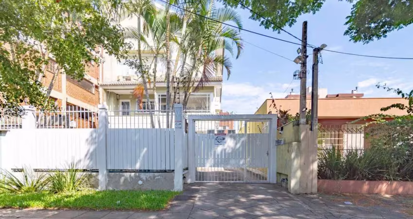 Casa em condomínio fechado com 3 quartos à venda na Rua José Gomes, --, Tristeza, Porto Alegre