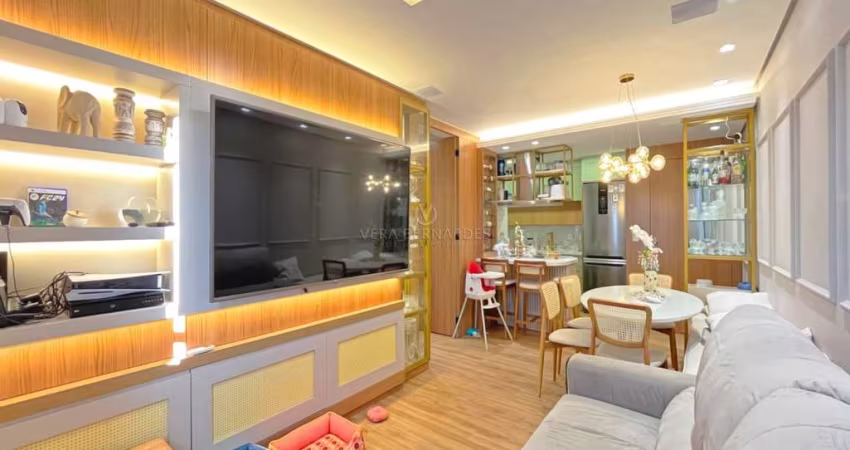 Apartamento com 3 quartos à venda na Travessa Escobar, 193, Camaquã, Porto Alegre
