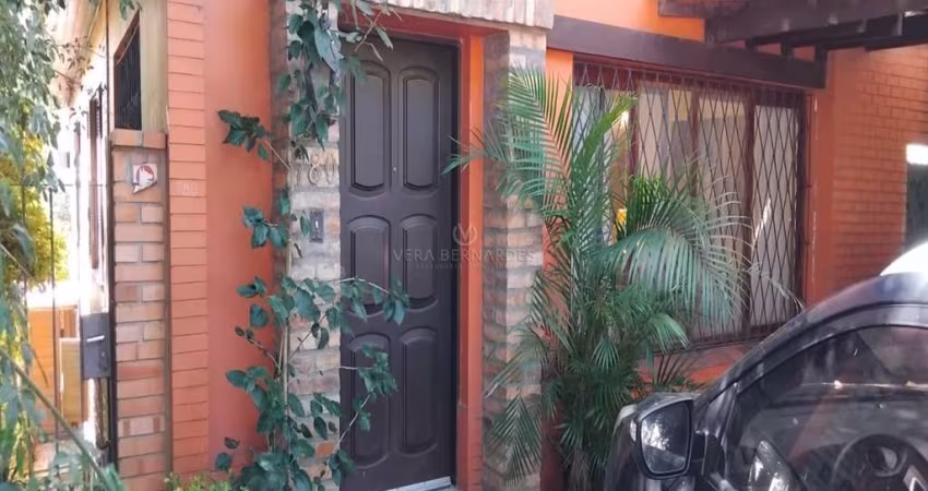Casa com 3 quartos à venda na Rua Doutor Mário Totta, 780, Tristeza, Porto Alegre