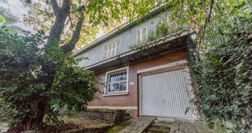 Casa com 4 quartos à venda na Rua Guaraum, 112, Vila Assunção, Porto Alegre
