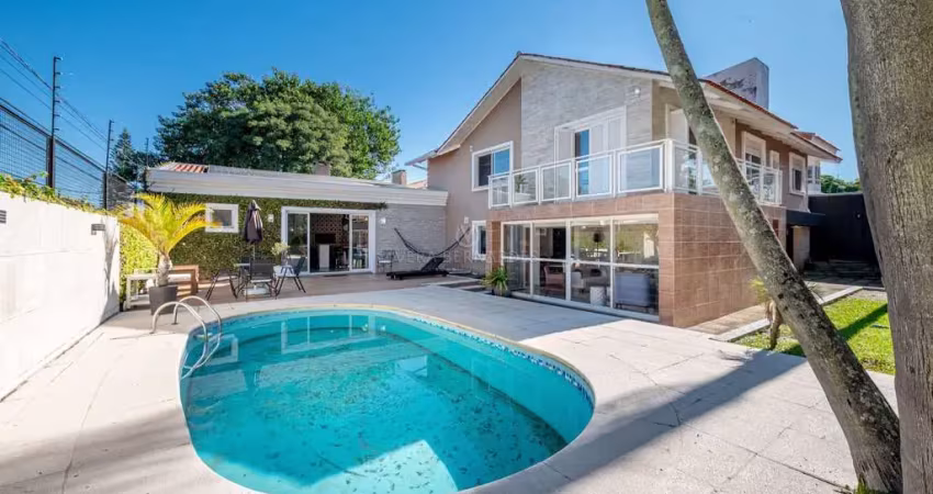 Casa com 3 quartos à venda na Rua Jacundá, --, Guarujá, Porto Alegre