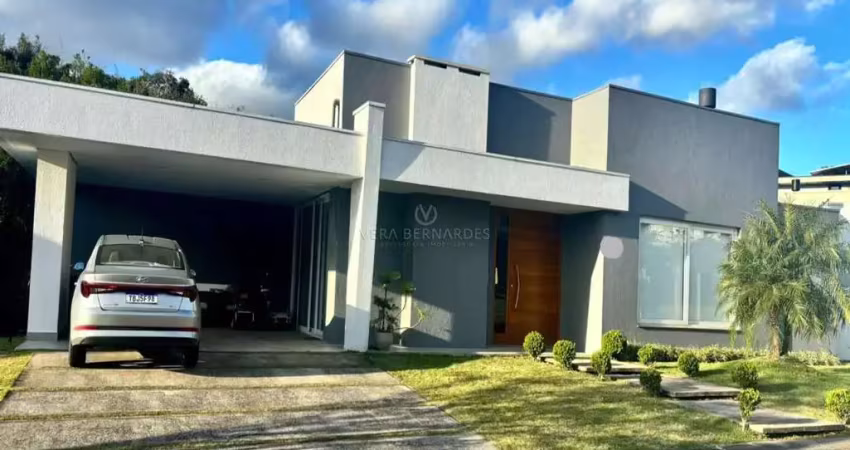 Casa em condomínio fechado com 3 quartos à venda na Estrada das Três Meninas, --, Vila Nova, Porto Alegre