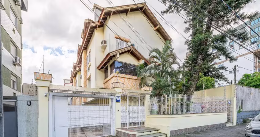 Casa em condomínio fechado com 3 quartos à venda na Rua Doutor Armando Barbedo, --, Tristeza, Porto Alegre