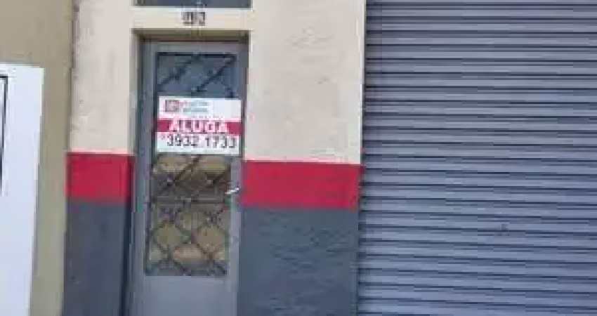 Casa com 2 quartos para alugar na Rua Isanga, Vila América, São Paulo