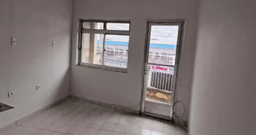 Casa com 3 quartos para alugar na Rua Parapuã, Itaberaba, São Paulo
