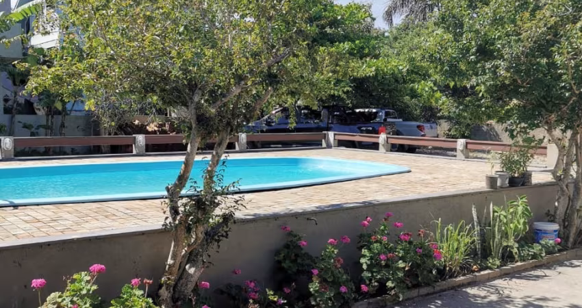 casa dos sonhos na Barra da lagoa,espaço, conforto e localização previlegiada.